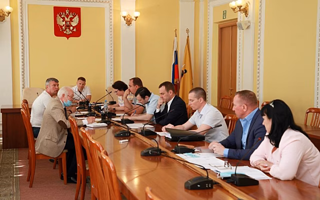 Депутаты обсудили потребности Рязани в новой технике для уборки дорог
