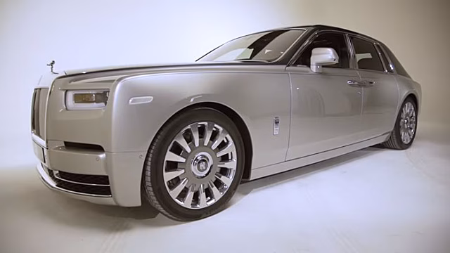 Rolls-Royce представил самую "бесшумную машину в мире"