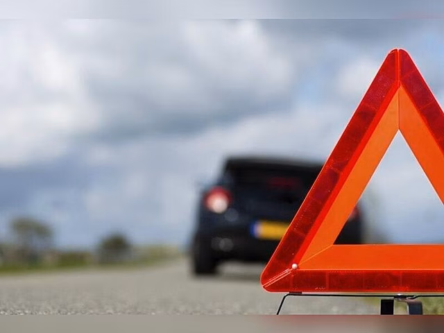 Два автомобиля столкнулись на перекрёстке в Чите