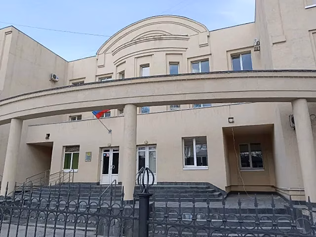 Прокуратура через суд потребовала отремонтировать дорогу на Ленинградской в Самаре