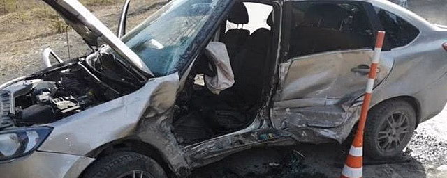 В Тюменской области в ДТП пострадали 4 человека