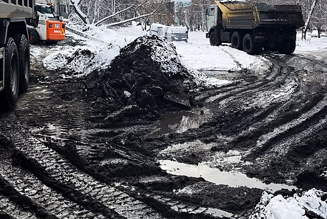 В Кудымкаре власти запретили ездить по дорогам машинам и тракторам