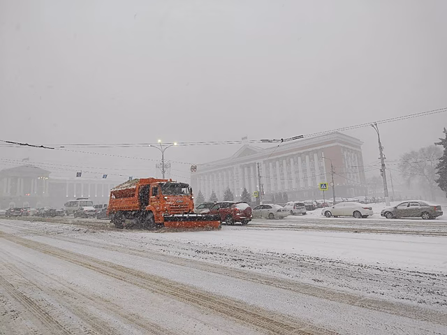 В Курске разыгралась метель