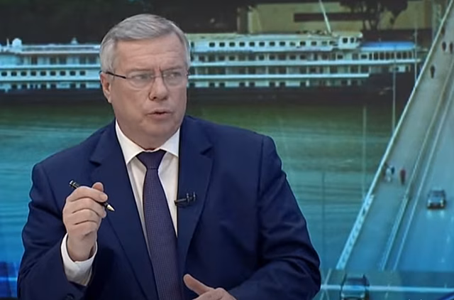 Василий Голубев: На ремонт дорог Азова выделили 200 млн рублей в этом году