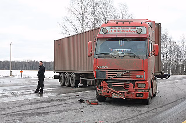 В Оренбургской области завели дело после ДТП с шестью погибшими