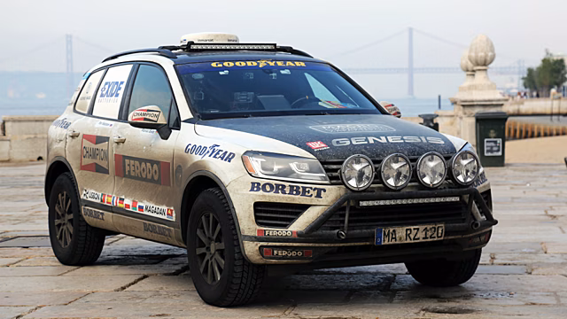 VW Touareg проехал от Магадана до Лиссабона за шесть дней