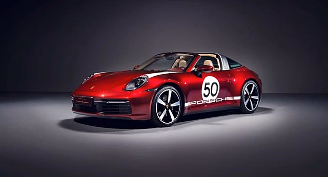 Компания Porsche показала процесс создания новой модели 911 Targa 4S Heritage Design Edition