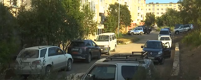 В Магадане продолжается комплексное благоустройство дворов