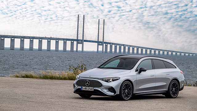 Mercedes-Benz показал свою первую модель с передним багажником