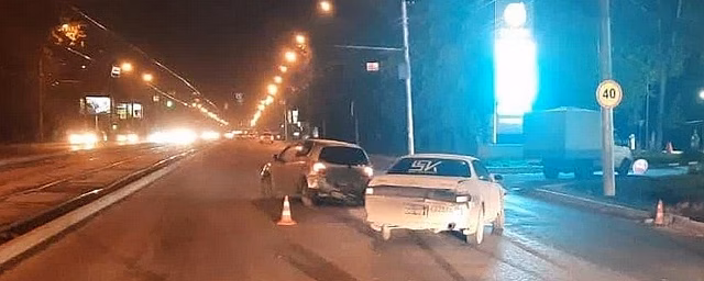 В ночном ДТП в Новосибирске 16-летний юноша сломал позвоночник