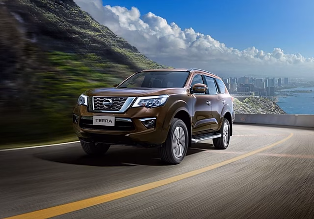 Новый рамный внедорожник Nissan стал семиместным и получил дизель