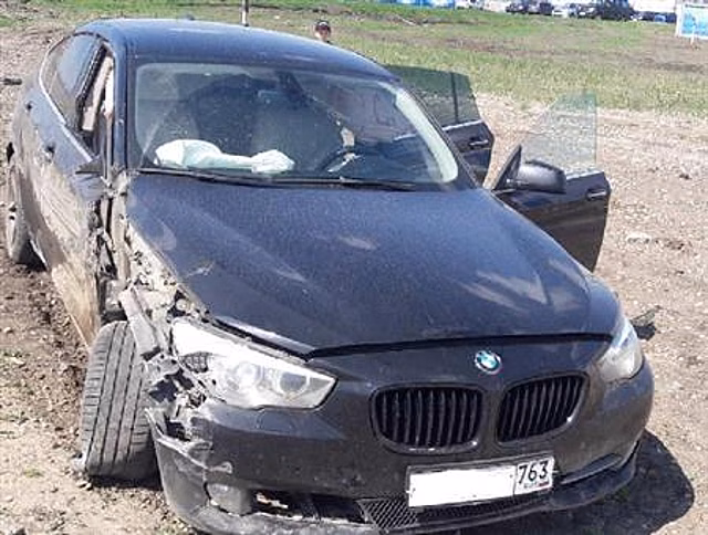В Кинельском районе BMW врезалась в самосвал, есть пострадавшие