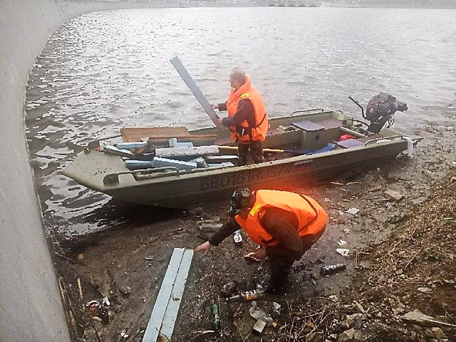 Воды Миасса в черте Челябинска избавят от мусора