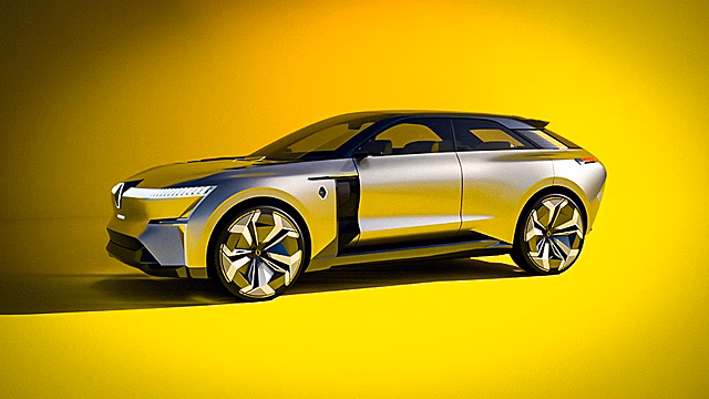 Renault показал "живой" кроссовер-трансформер