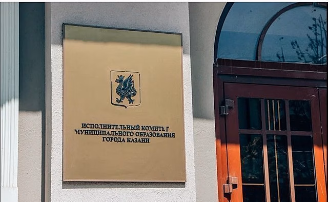 В Казани демонтируют нелегальные торговые объекты
