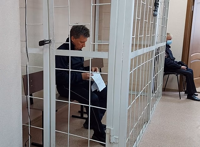 Супруга задержанного директора предприятия «Метро МиР» в Новосибирске заявляет о невиновности Мысика