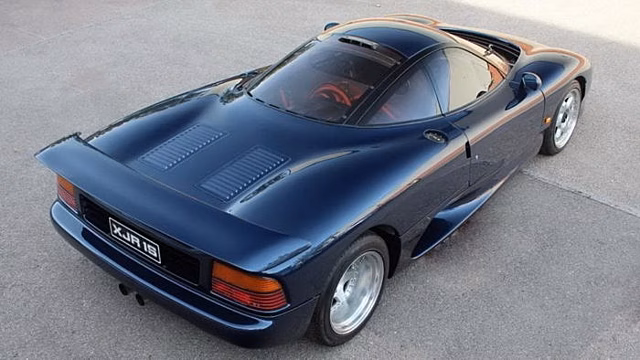 Jaguar XJR-15 продают в Лондоне с обновлениями на 7 600 000 рублей