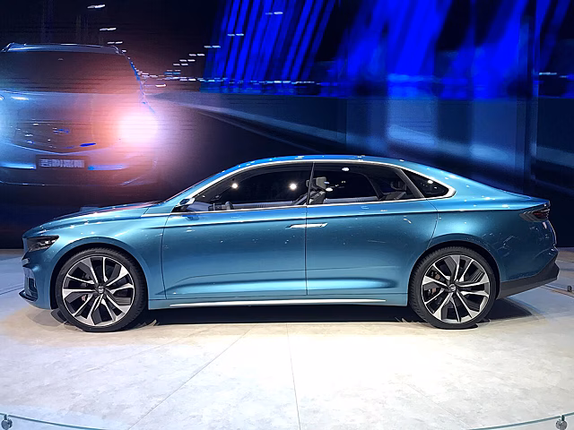 Эксперт выяснил, сможет ли Geely Preface заменить японские авто бизнес-класса