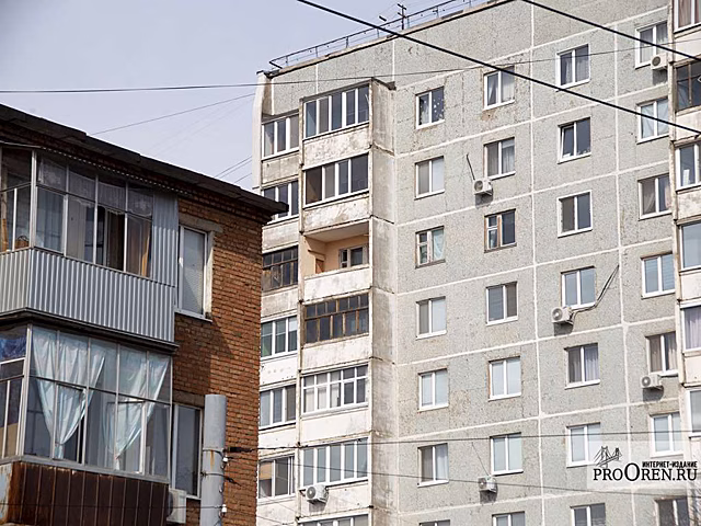 В Оренбурге УК через суд добивается демонтажа кладовки в подъезде