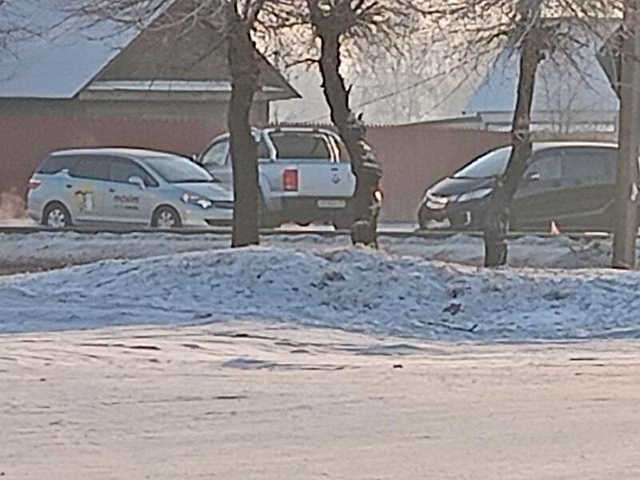 Три автомобиля столкнулись на Острове