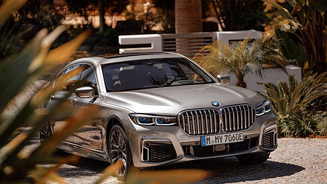 Премьеру новой BMW 7-Series запланировали на сентябрь