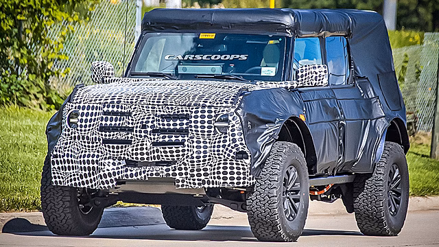 Фотошпион заснял экстремальный Ford Bronco Raptor