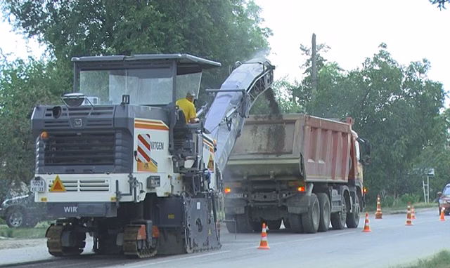 В Армавире продолжается второй этап ремонта дорог