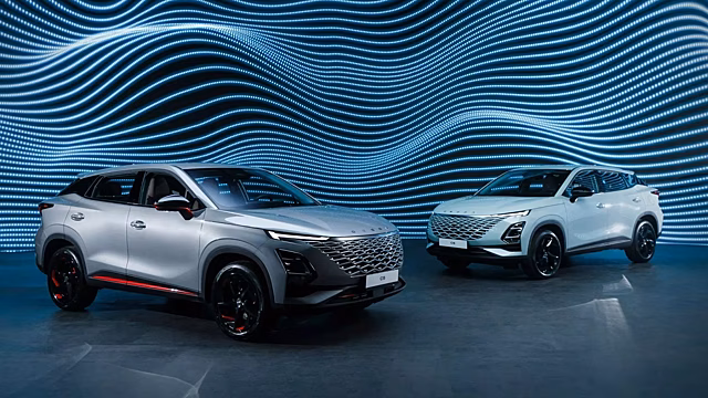 Кроссовер Omoda C5 окрасят в новый цвет
