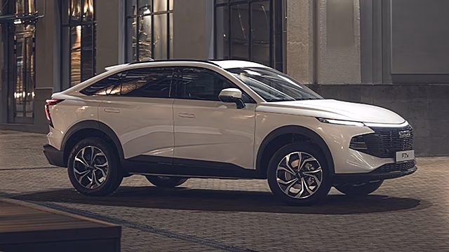 Один мотор и две комплектации: начались продажи «российского» Haval F7x