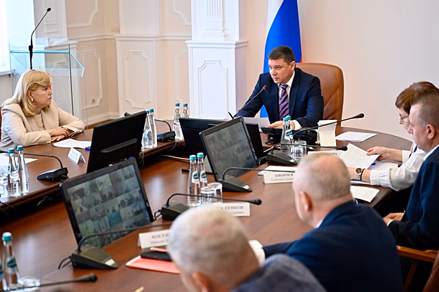 Евгений Первышов поставил задачи по наполнению бюджета Тамбовской области в интересах жителей