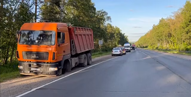 Беременная девушка пострадала из-за отлетевшего колеса грузовика в Кстовском районе