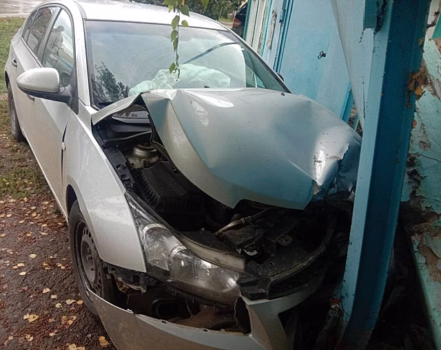 В ДТП двух иномарок под Саратовом пострадала пассажирка «Mercedes-Benz»
