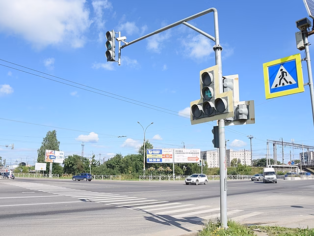 Кольцевой перекресток начнет действовать завтра на пересечении улиц Конева - Можайского