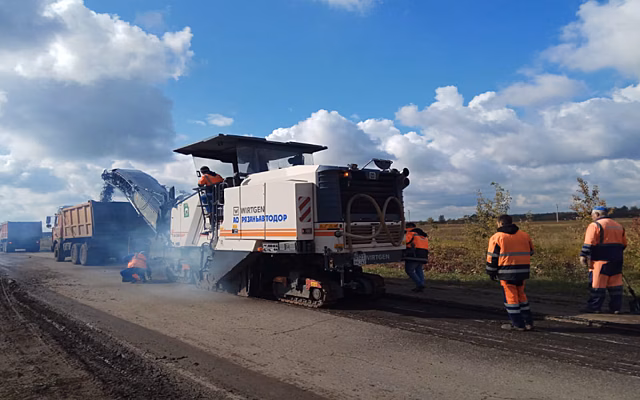В Рязанской области начали ремонт дороги из списка на следующий год