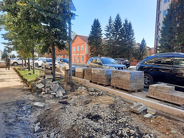 Куда уходит тротуарная плитка в Томске?