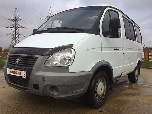 Сбитый микроавтобусом пешеход сбежал с места ДТП в Армавире