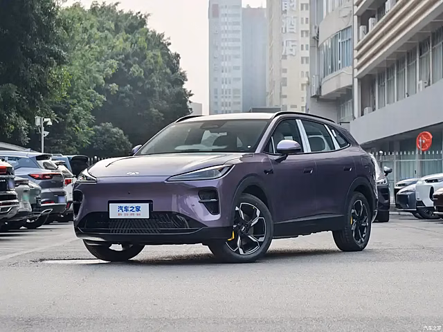 Chery начала продажи в Китае гибридного кроссовера Fengyun T9L с запасом хода 2 тысячи километров