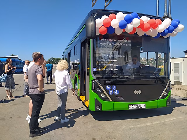 На дорогах Сочи появился первый электробус