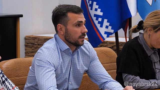 Депутат из Ноябрьска повезёт в Херсон посылки для солдат. ВИДЕО