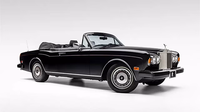 На продажу выставлен кабриолет Rolls-Royce Corniche, подаренный Уэйну Гретцки