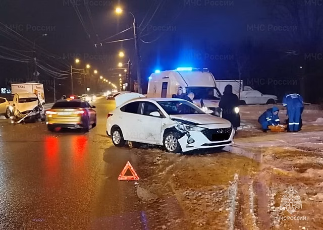 26-летняя калужанка получила травмы в ДТП на Тарутинской