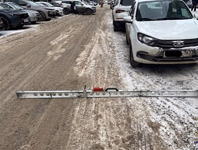 В Самаре под колеса автомобиля попал 10-летний мальчик, переходивший дорогу вне перехода