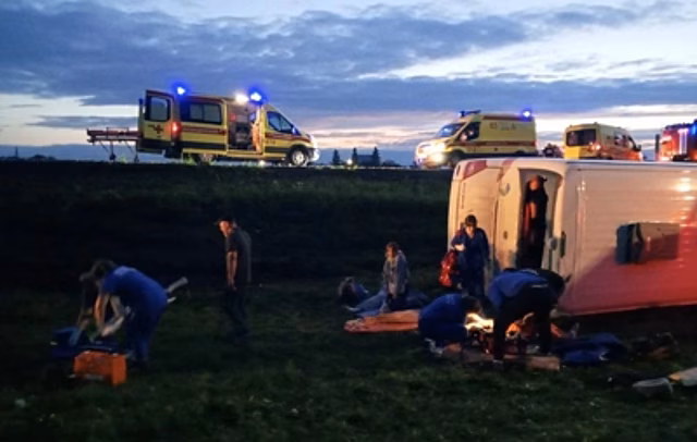 В Татарстане в ДТП с автобусом пострадали 15 человек