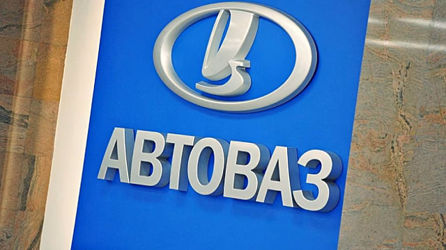 АвтоВАЗ отметил большой спрос на внедорожник Lada Niva Travel
