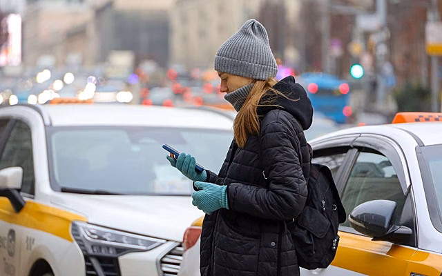 Такси от Москвы до Домодедово стоит дороже, чем авиабилет до Петербурга