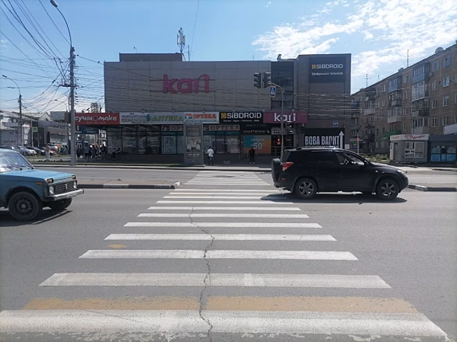 В Новосибирске асфальт растаял вместе со снегом: названы самые худшие дороги города