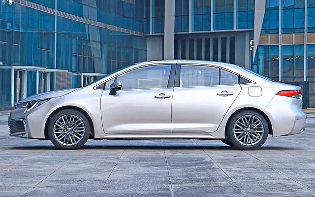 Дилер привез в Россию седан Toyota Levin из Китая