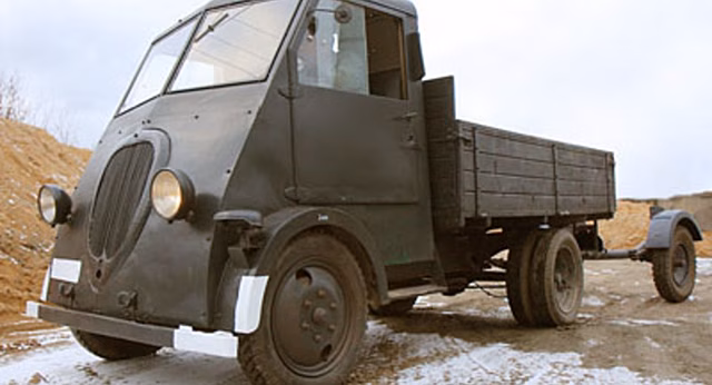 Peugeot DMA — облегченный грузовой автомобиль французского производства