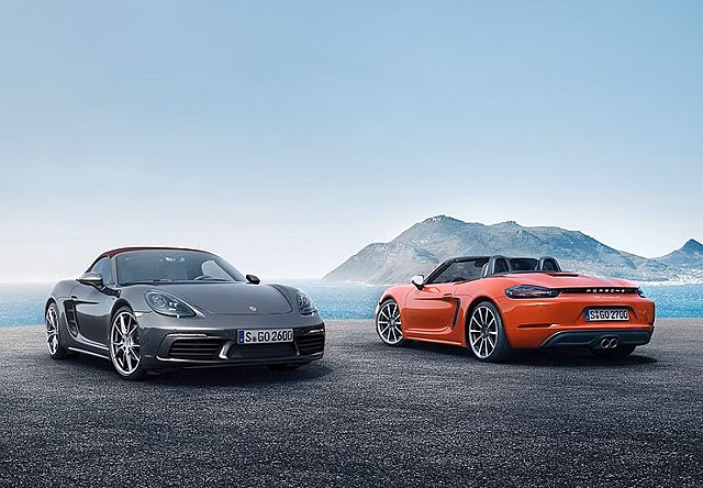 Porsche отзывает автомобили моделей 911 и 718