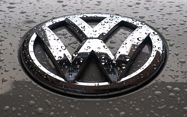 Власти Нижней Саксонии призывают Volkswagen и профсоюз сесть за стол переговоров